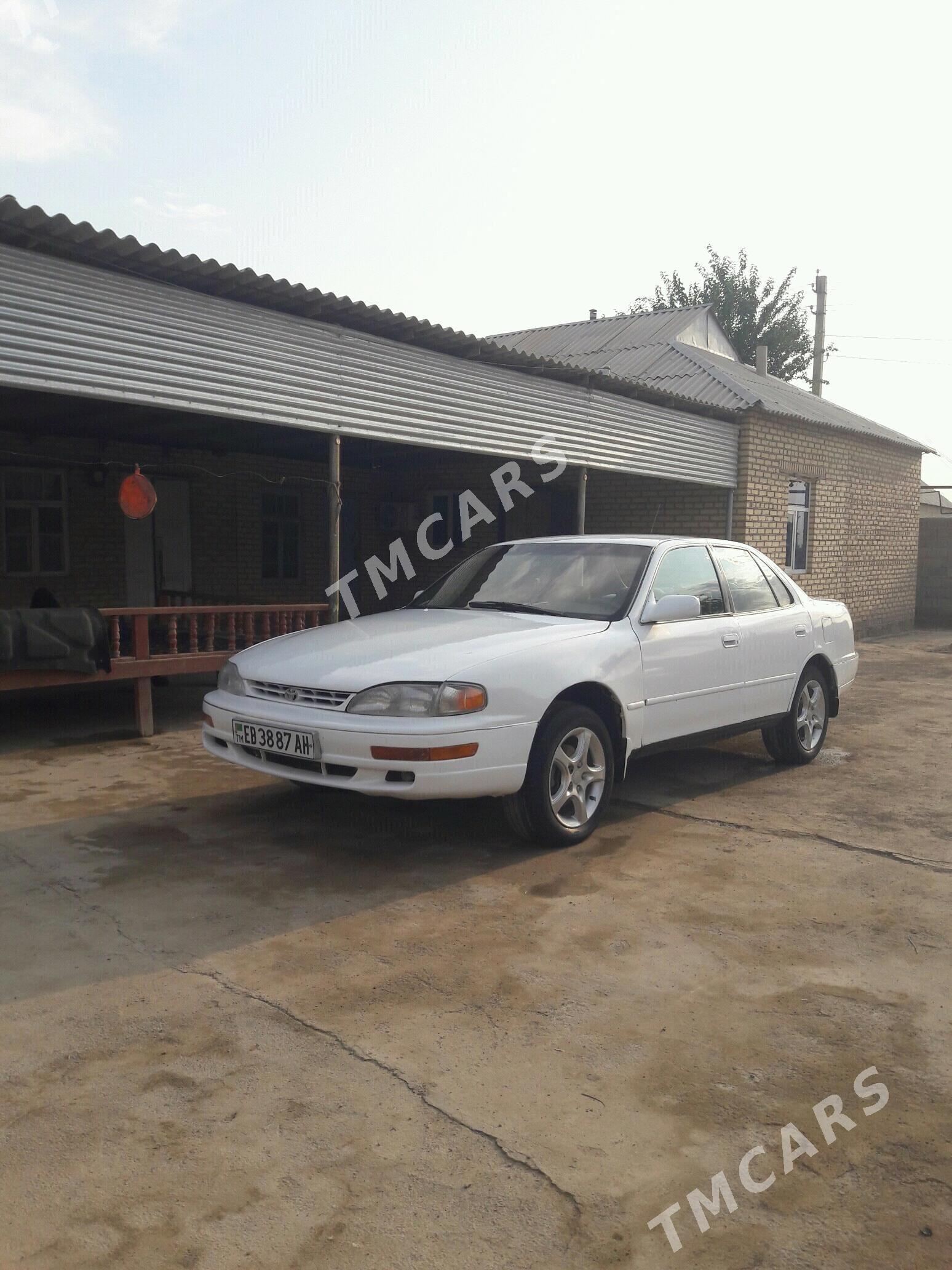 Toyota Camry 1993 - 69 000 TMT - Теджен - img 3
