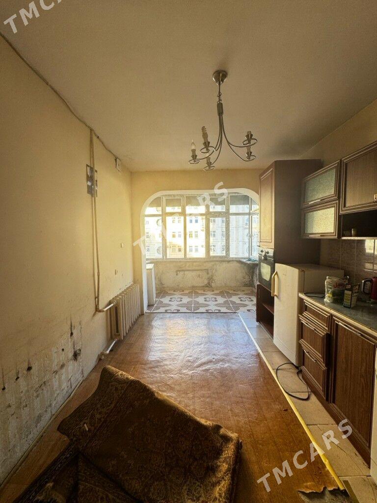 Mir3 Mir köç 2etž 2kom 70m² - Мир 3 - img 6