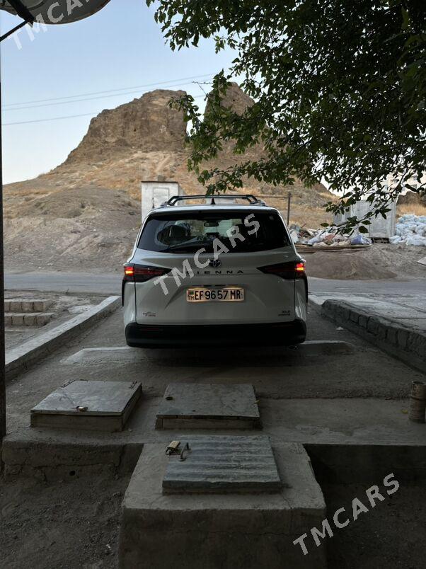 Toyota Sienna 2022 - 624 000 TMT - Türkmenbaşy - img 10