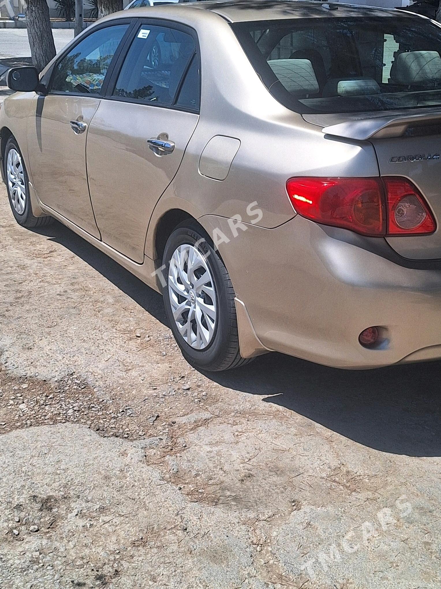 Toyota Corolla 2010 - 135 000 TMT - Aşgabat - img 2
