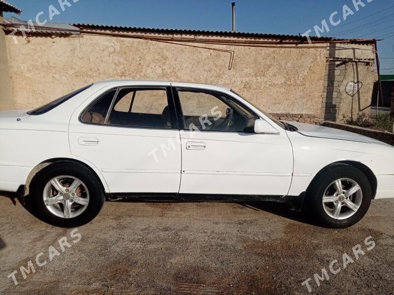 Toyota Camry 1994 - 60 000 TMT - Магданлы - img 9