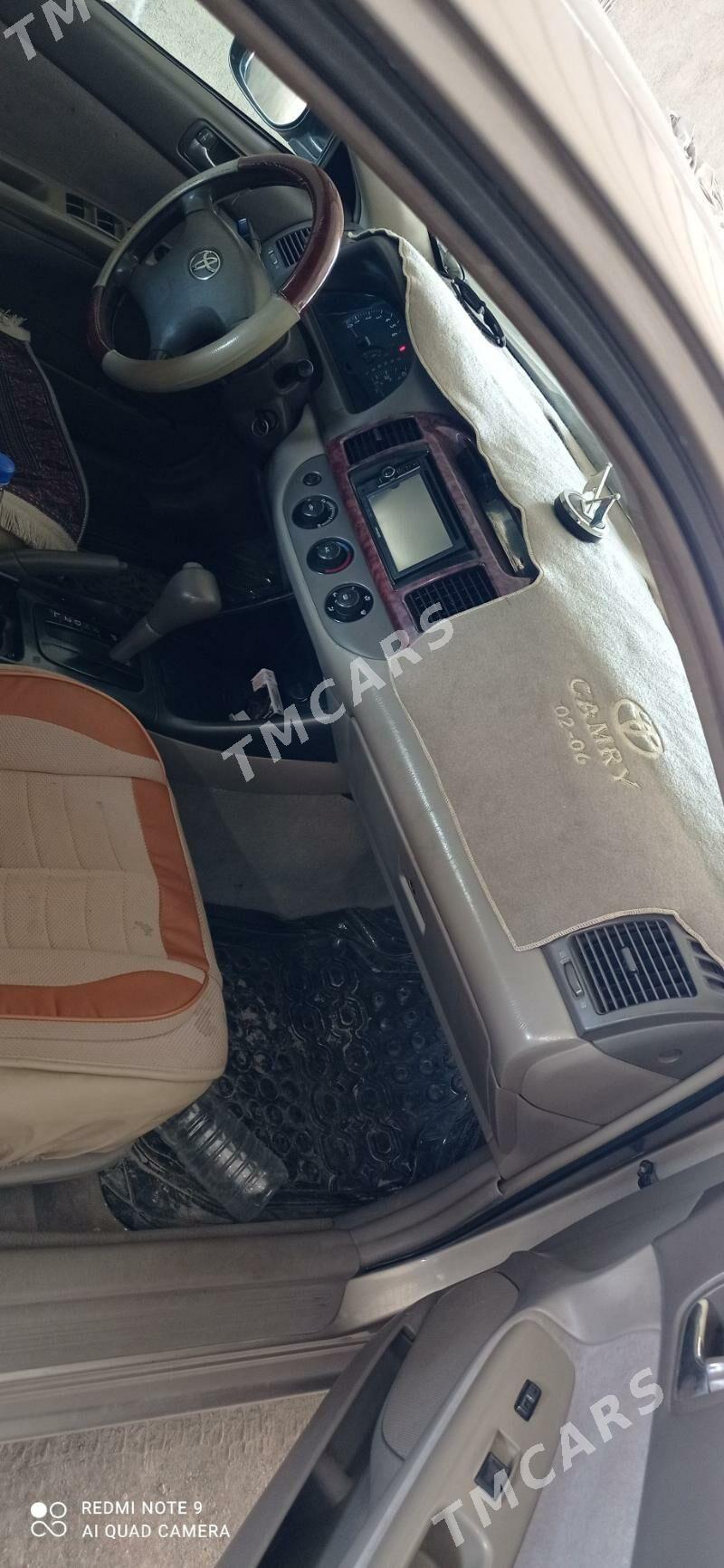 Toyota Camry 2004 - 142 000 TMT - Койтендаг - img 3