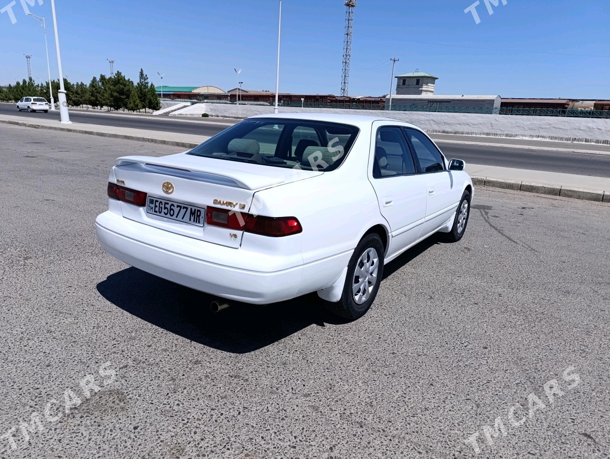 Toyota Camry 1998 - 122 000 TMT - Мары - img 3