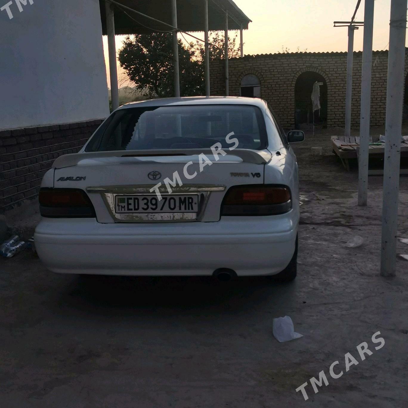 Toyota Avalon 1996 - 85 000 TMT - Байрамали - img 2