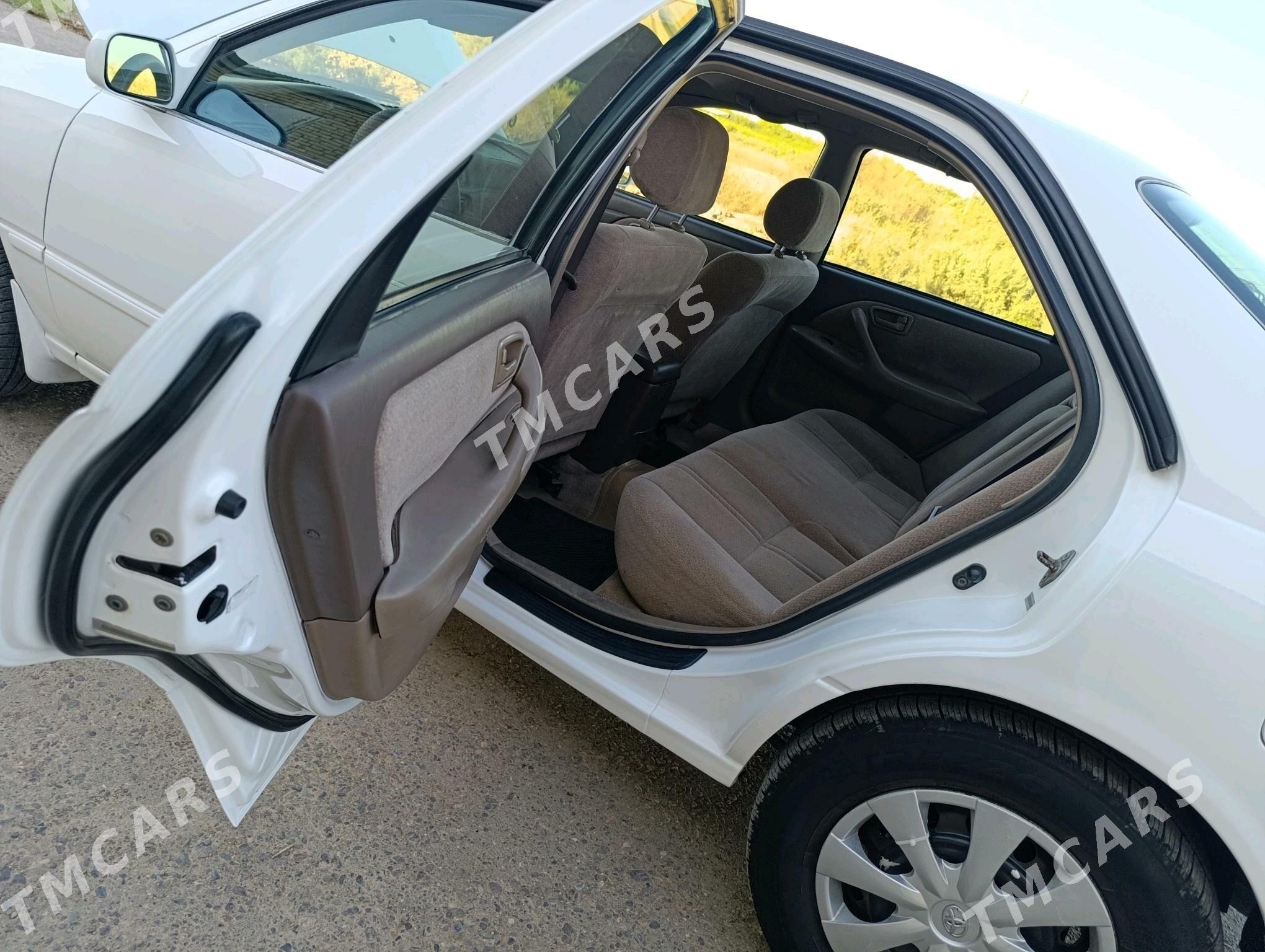 Toyota Camry 1998 - 122 000 TMT - Мары - img 7