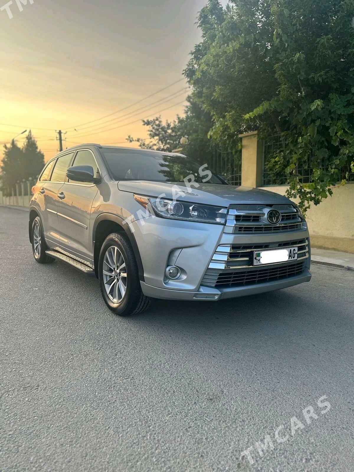 Toyota Highlander 2017 - 465 000 TMT - Aşgabat - img 3