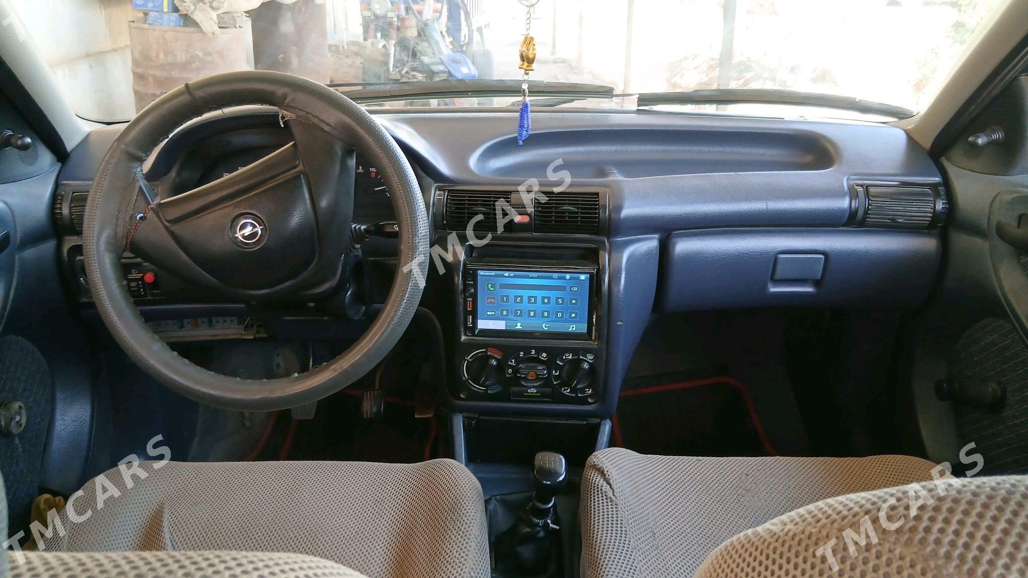 Opel Astra 1992 - 40 000 TMT - Şabat etr. - img 5