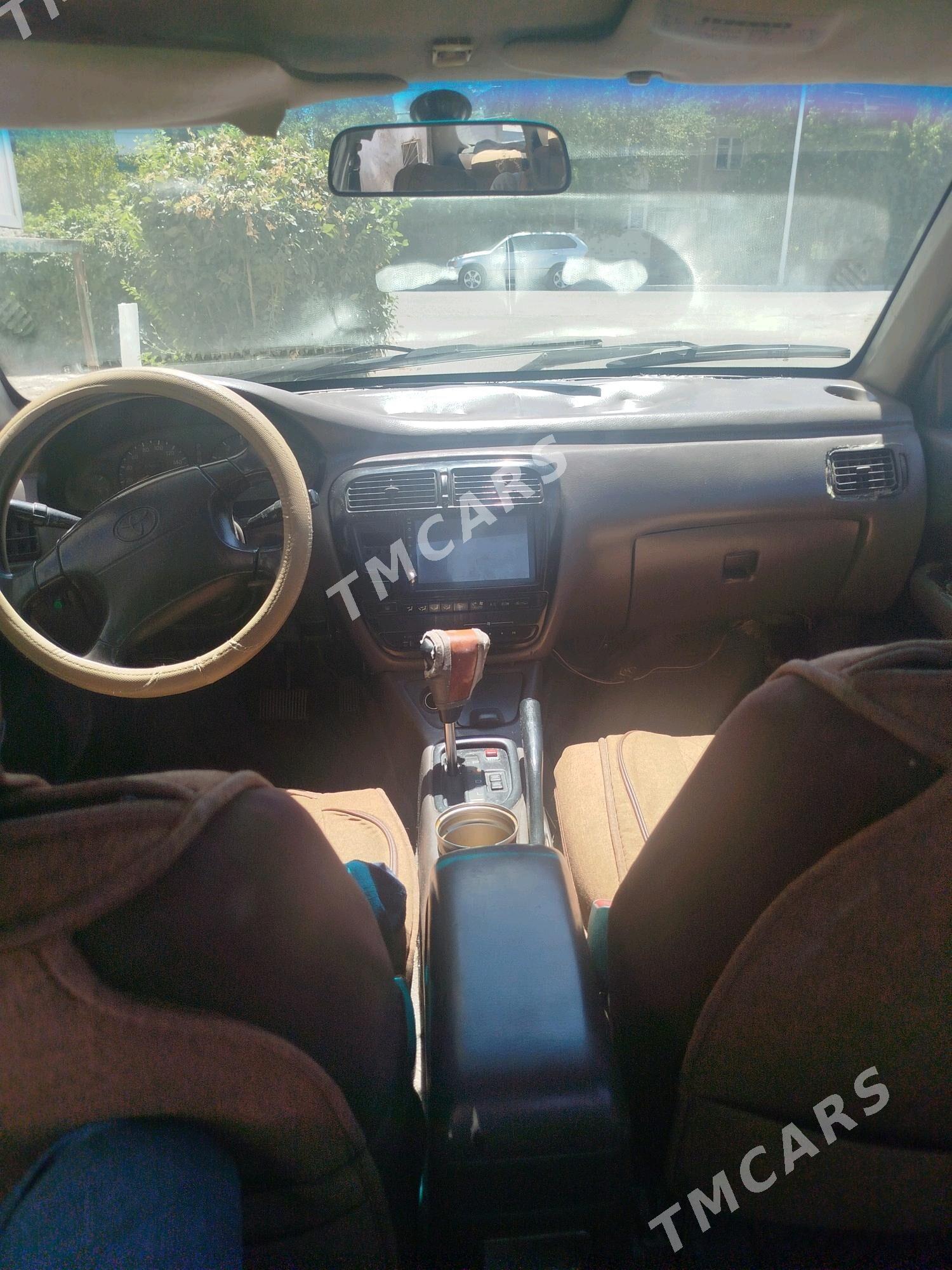 Toyota Carina 1995 - 40 000 TMT - Türkmenabat - img 4