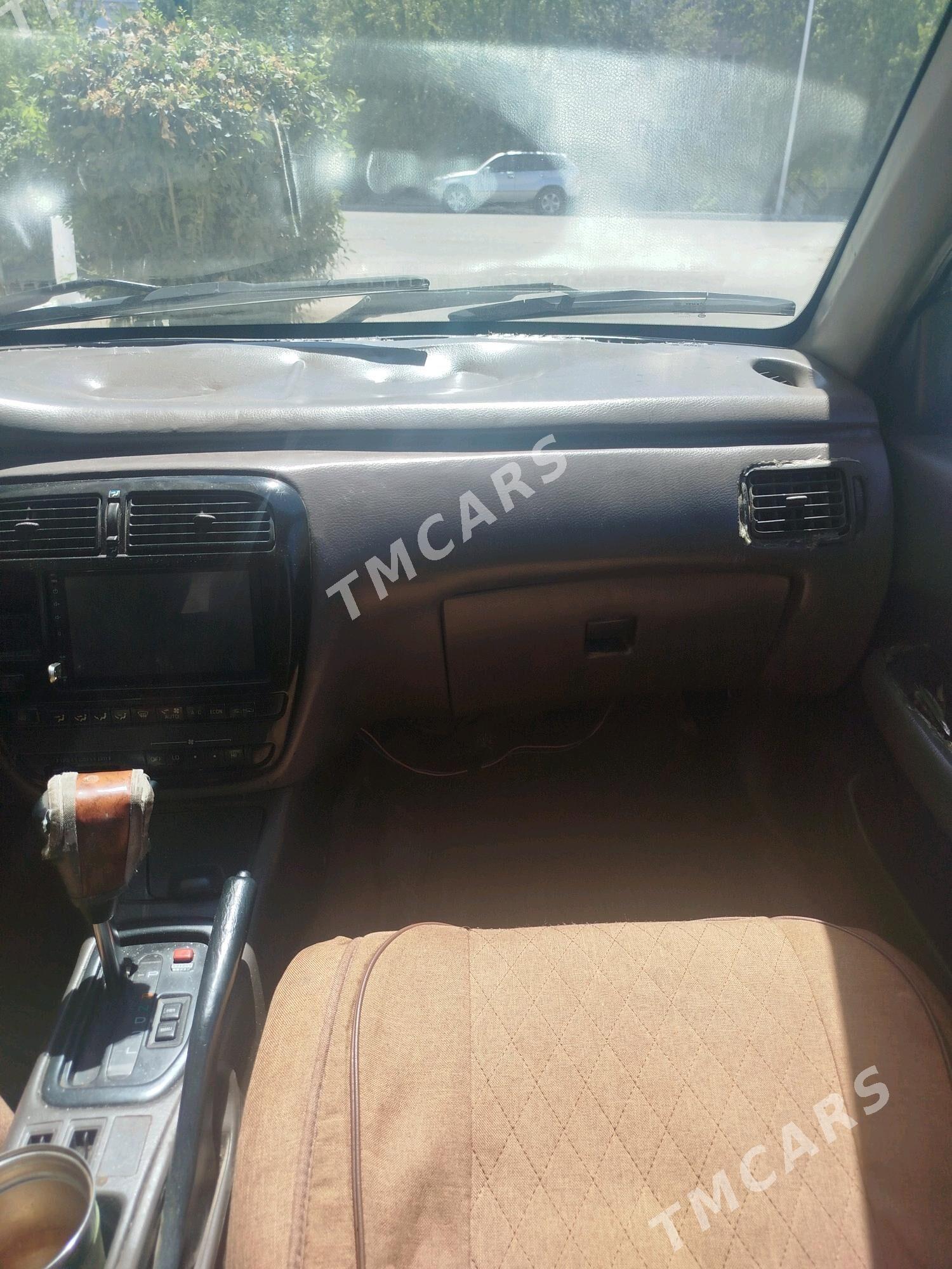 Toyota Carina 1995 - 40 000 TMT - Türkmenabat - img 3