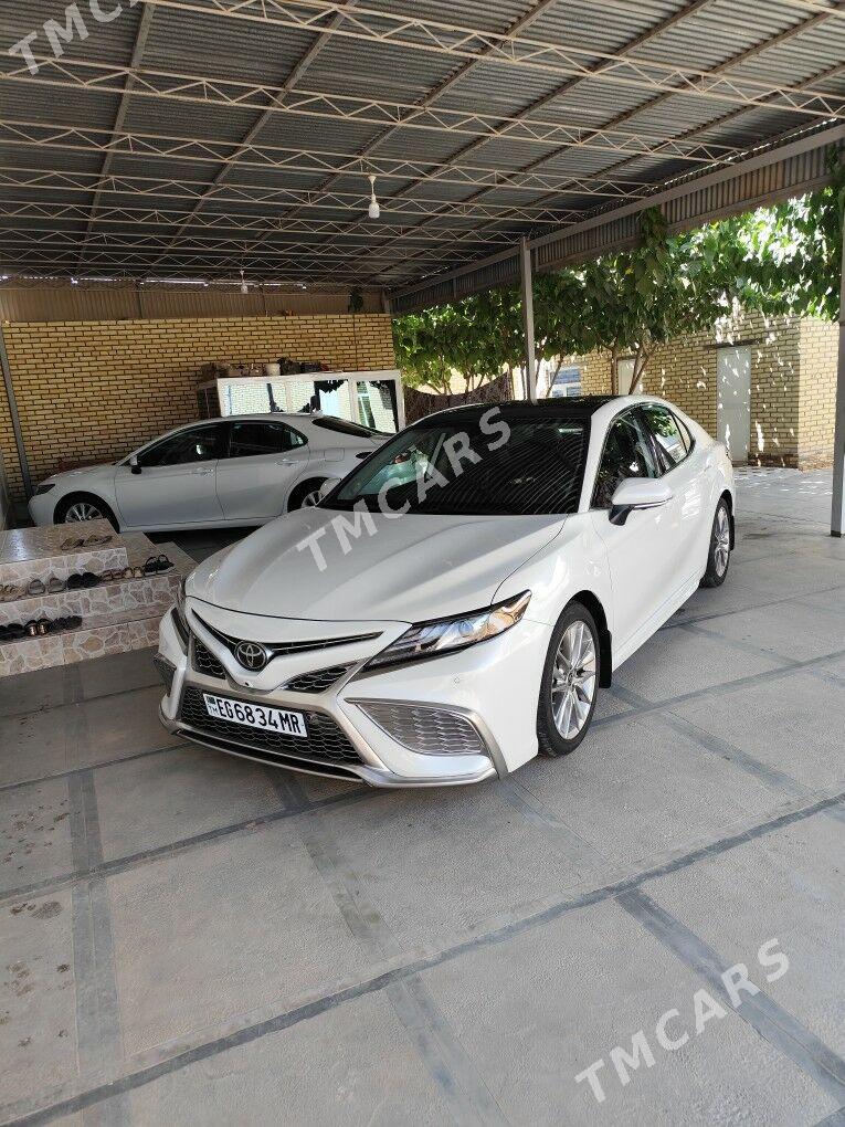 Toyota Camry 2021 - 370 000 TMT - Мары - img 3