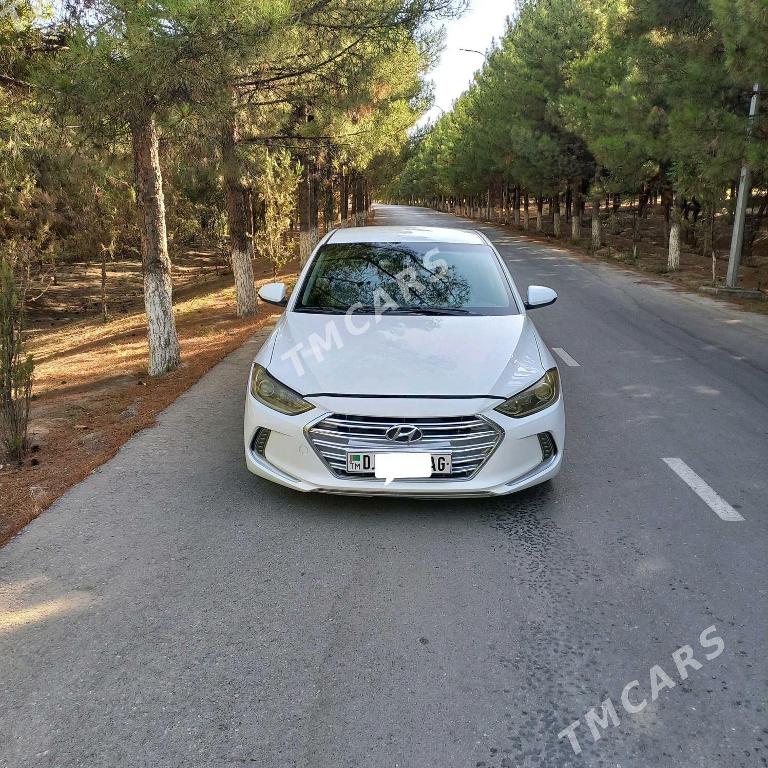 Hyundai Elantra 2017 - 180 000 TMT - Ашхабад - img 4
