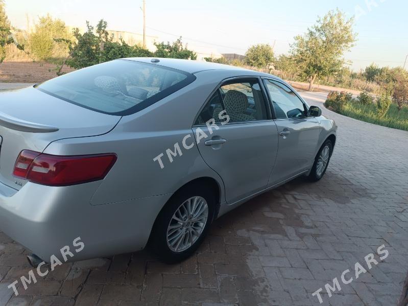 Toyota Camry 2010 - 157 000 TMT - Baýramaly - img 4