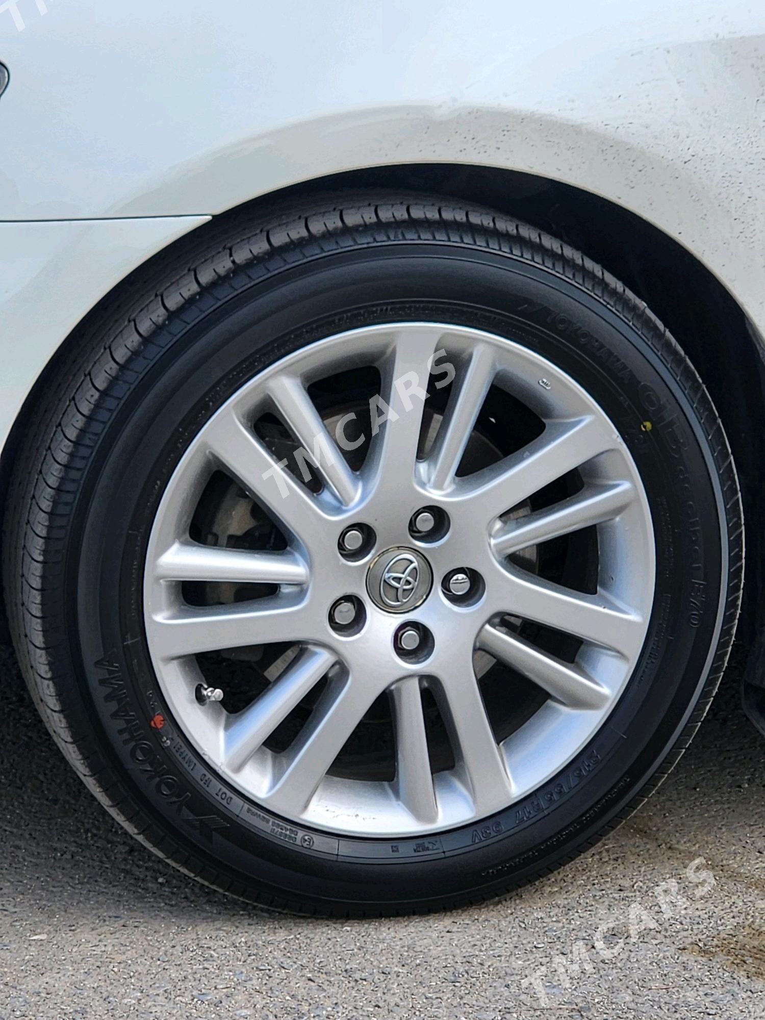 Toyota Aurion 2010 - 295 000 TMT - Ашхабад - img 4