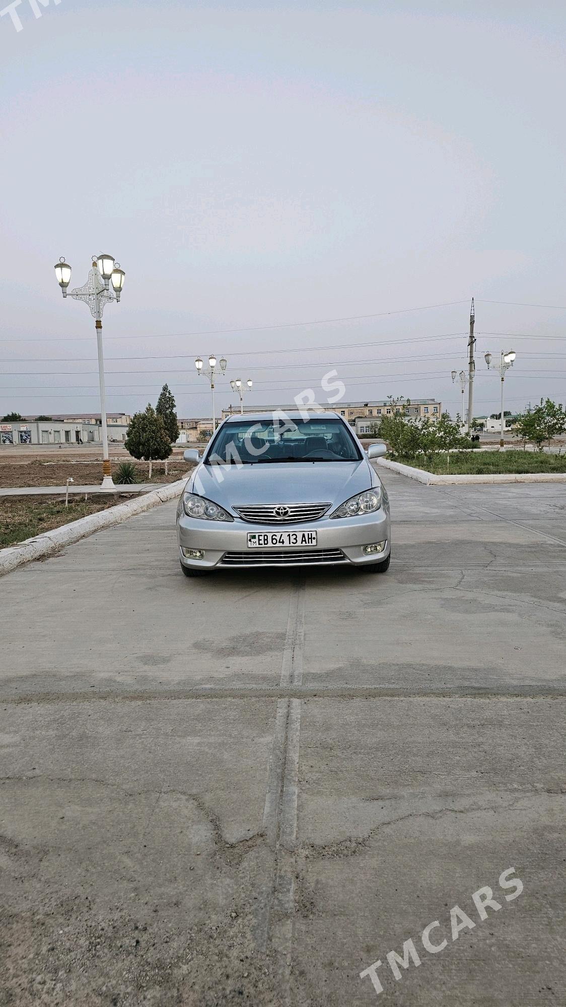 Toyota Camry 2002 - 170 000 TMT - Теджен - img 5