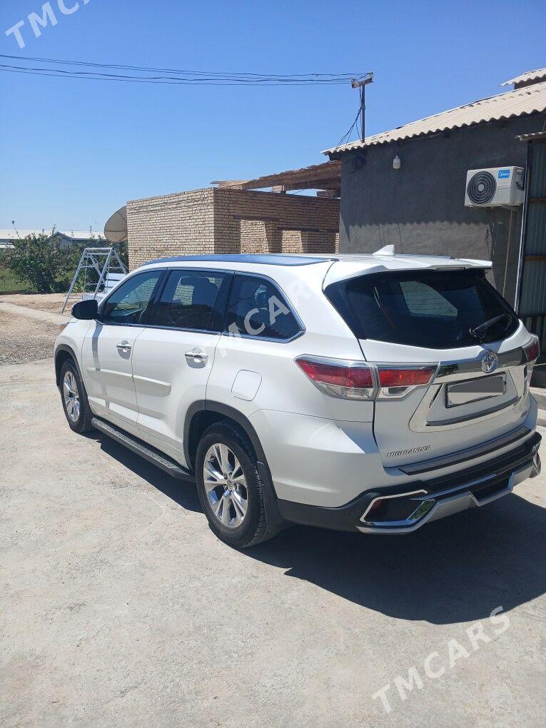 Toyota Highlander 2016 - 500 000 TMT - Мары - img 2