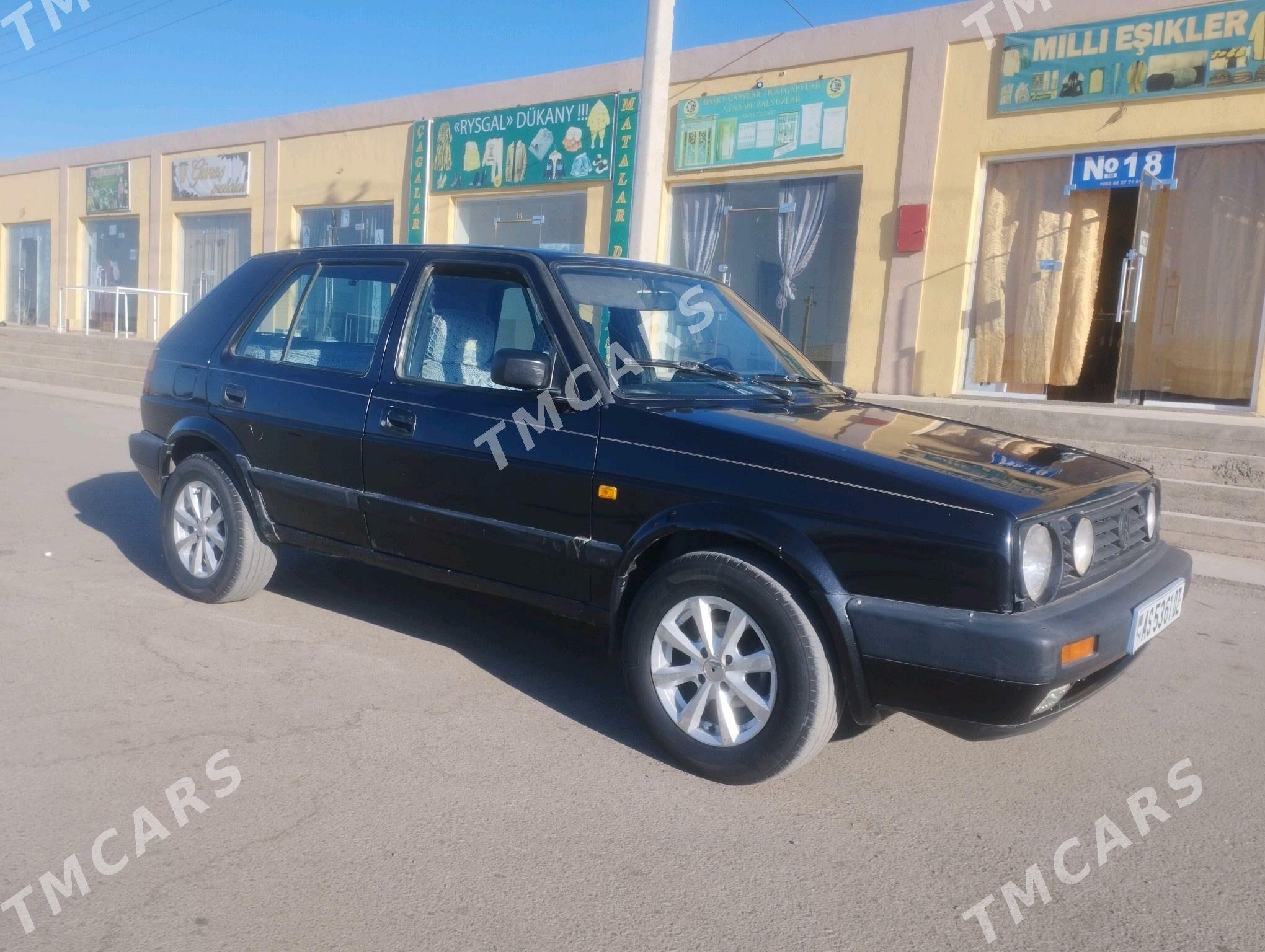 Volkswagen Golf 1993 - 40 000 TMT - Губадаг - img 3
