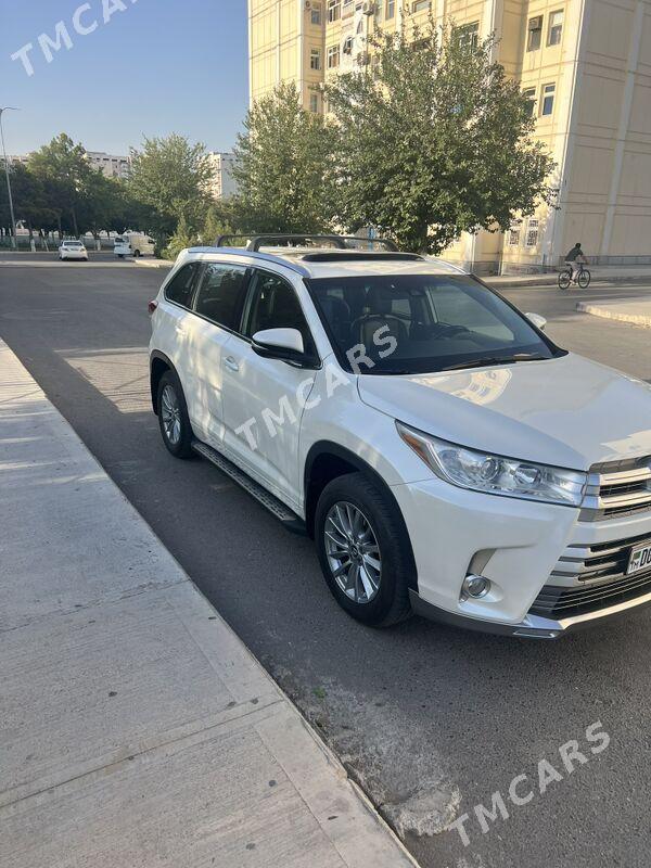 Toyota Highlander 2018 - 460 000 TMT - Ашхабад - img 4