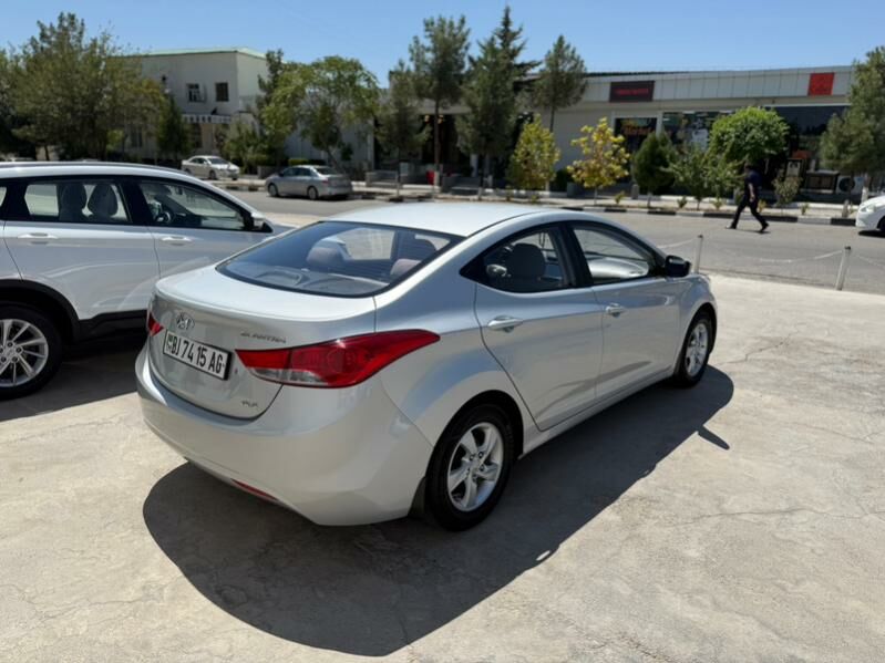 Hyundai Elantra 2011 - 165 000 TMT - Ашхабад - img 4