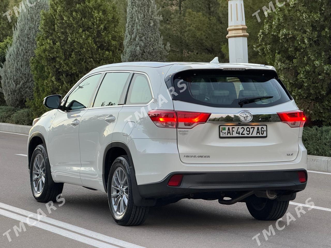 Toyota Highlander 2019 - 518 000 TMT - Ашхабад - img 4
