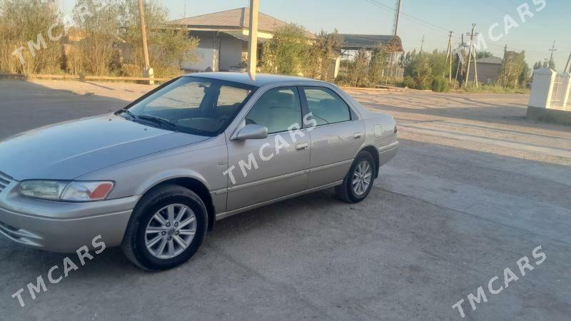 Toyota Camry 1998 - 130 000 TMT - Şabat etr. - img 2