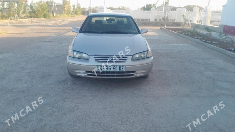 Toyota Camry 1998 - 130 000 TMT - Şabat etr. - img 3