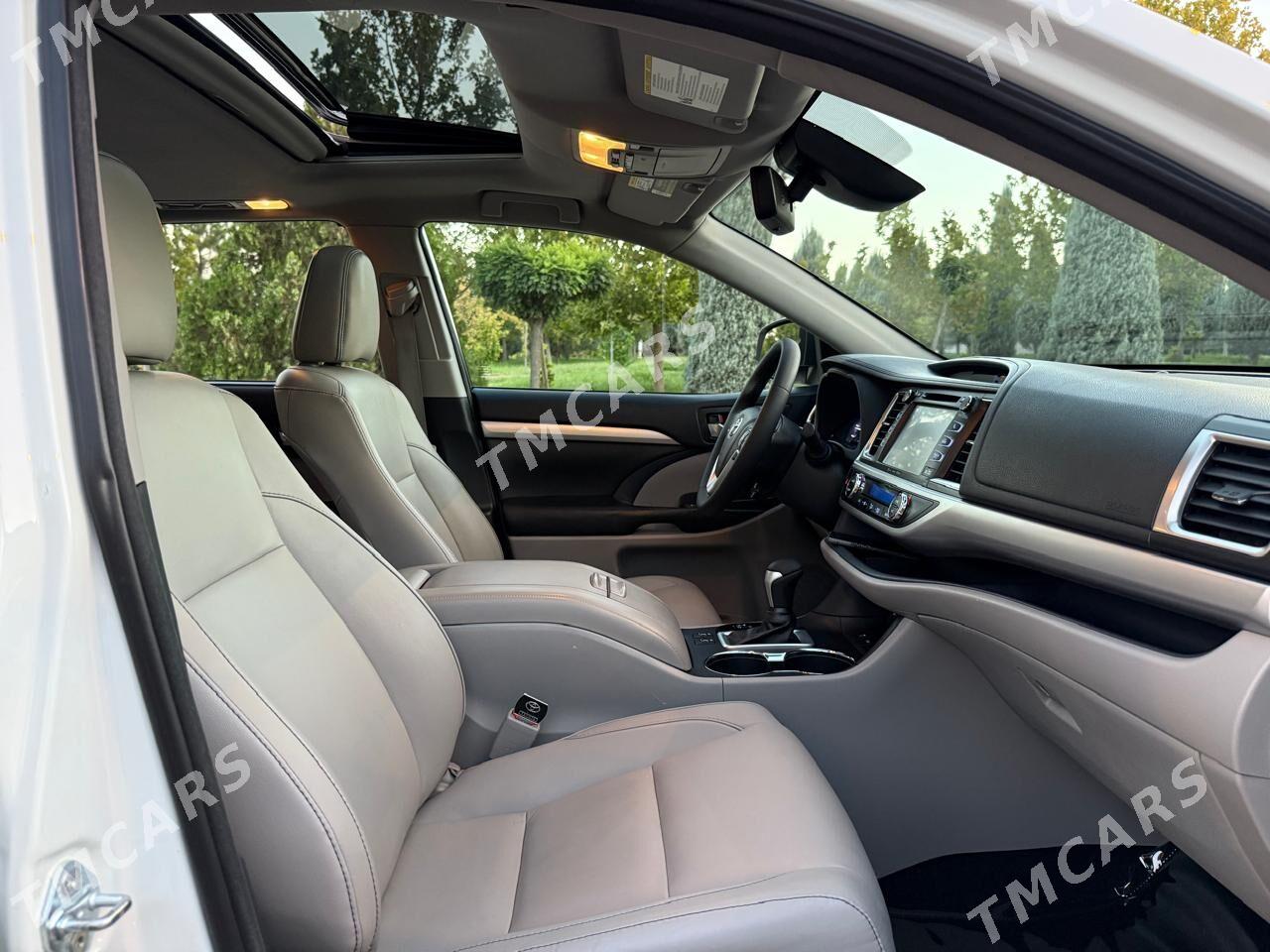 Toyota Highlander 2019 - 518 000 TMT - Ашхабад - img 8