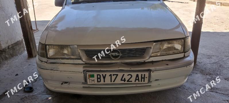 Opel Vectra 1992 - 25 000 TMT - Gökje - img 2