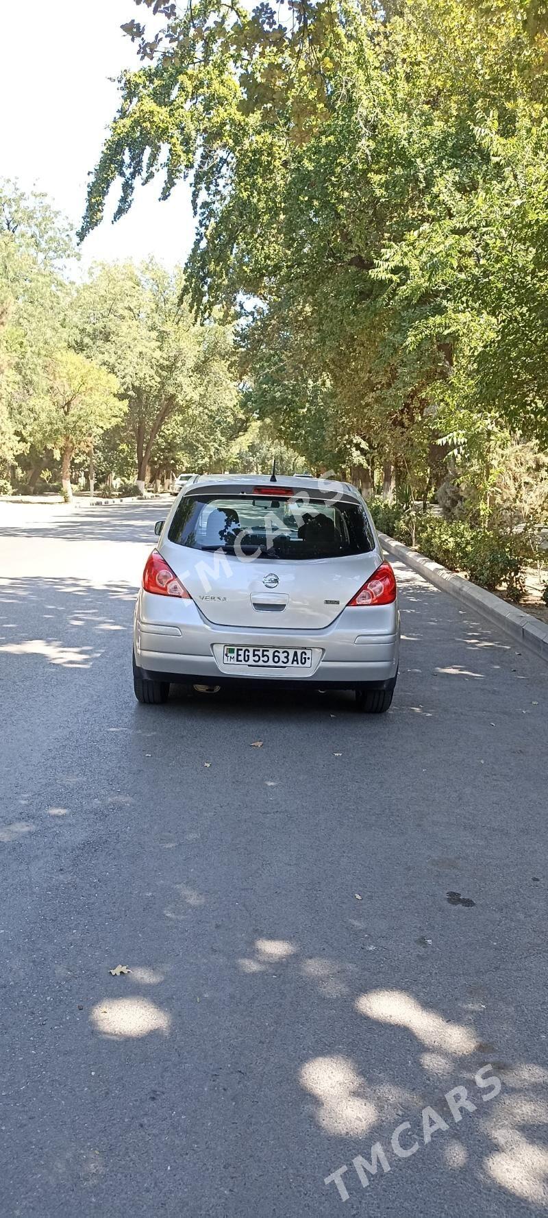 Nissan Versa 2011 - 135 000 TMT - Ашхабад - img 4