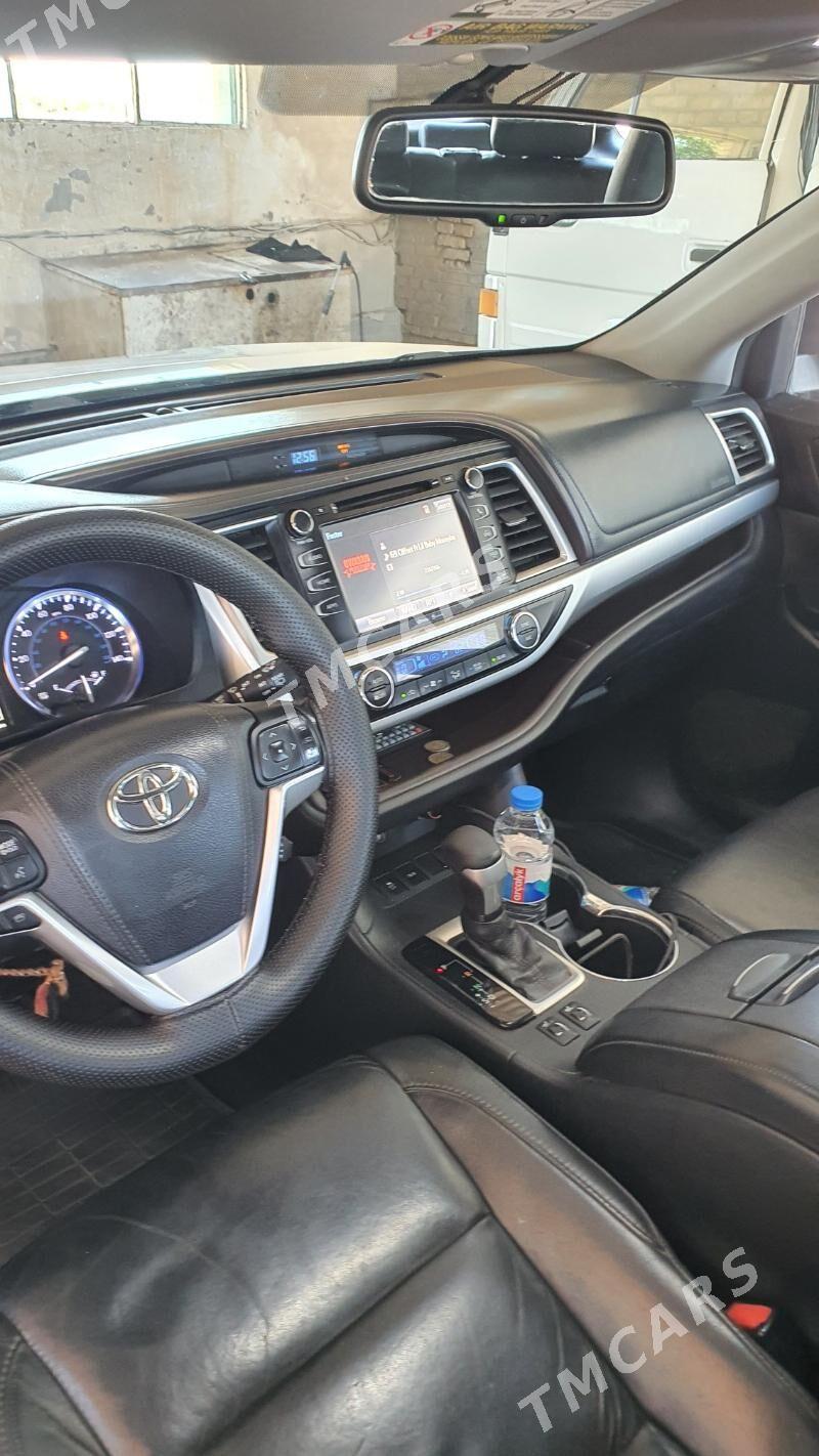 Toyota Highlander 2016 - 540 000 TMT - Мары - img 2