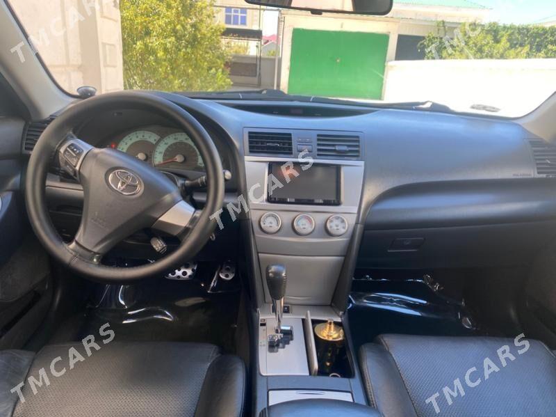 Toyota Camry 2011 - 210 000 TMT - Чоганлы - img 3