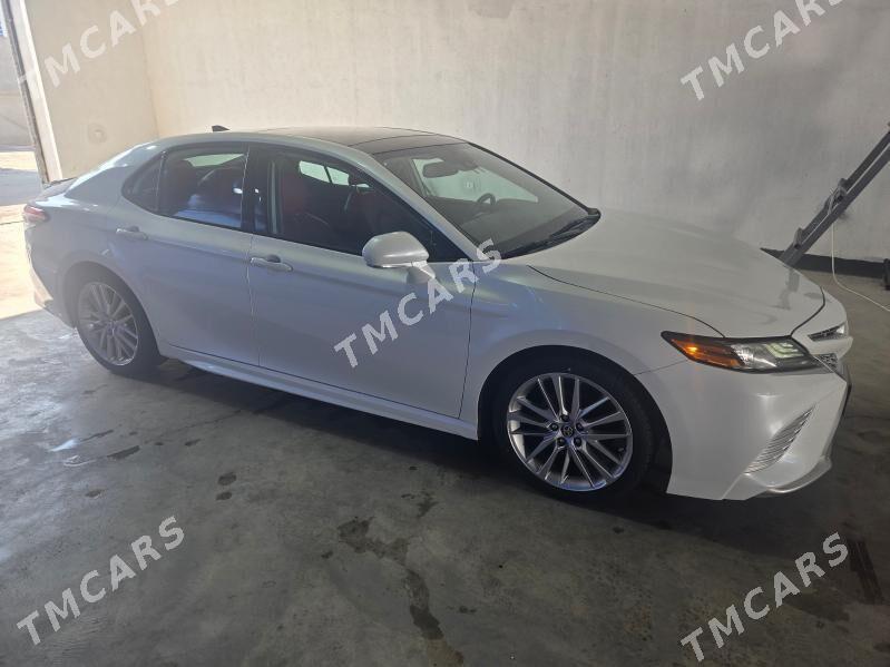 Toyota Camry 2019 - 400 000 TMT - Ашхабад - img 4