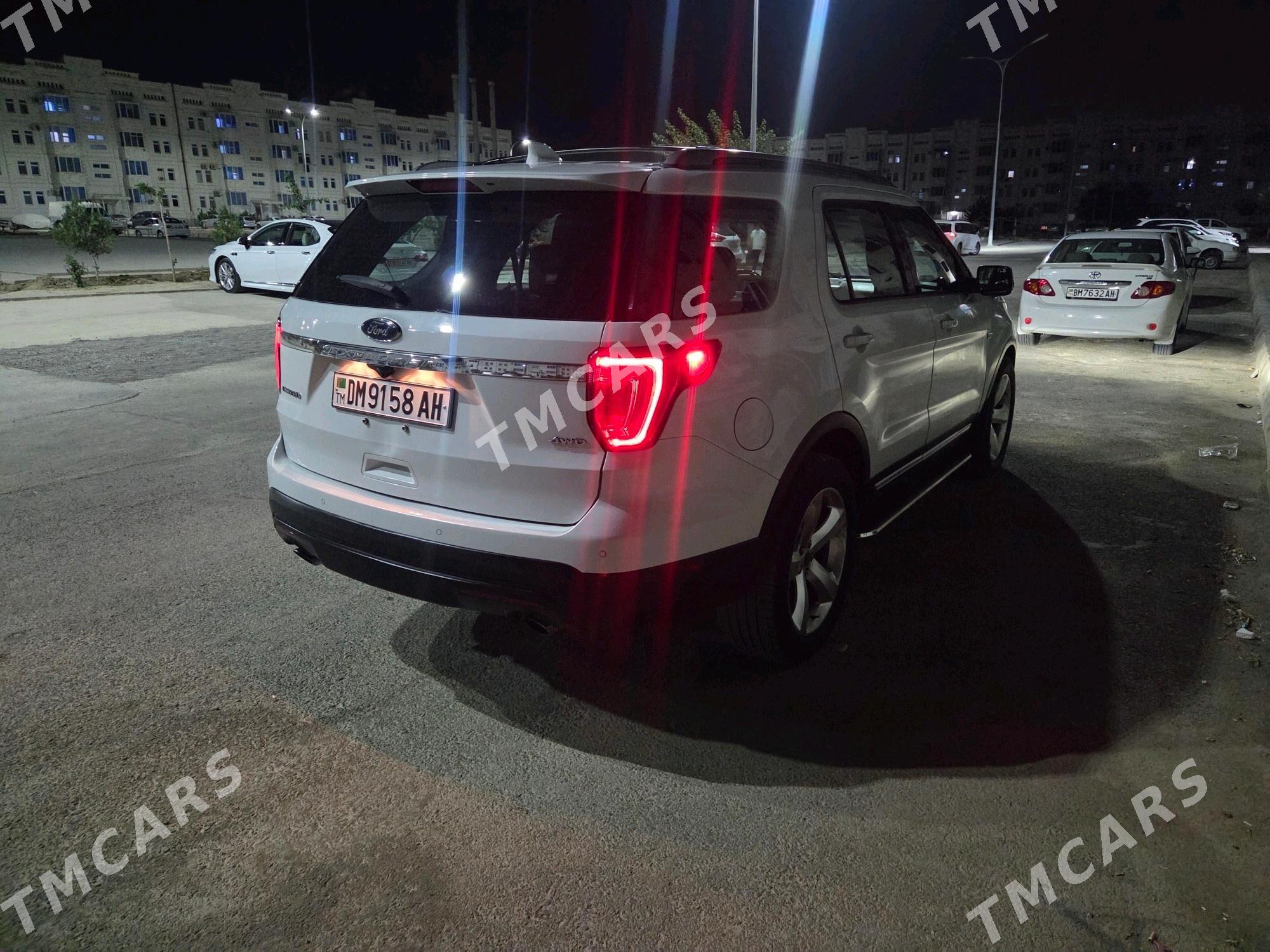 Ford Explorer 2017 - 370 000 TMT - Ашхабад - img 2