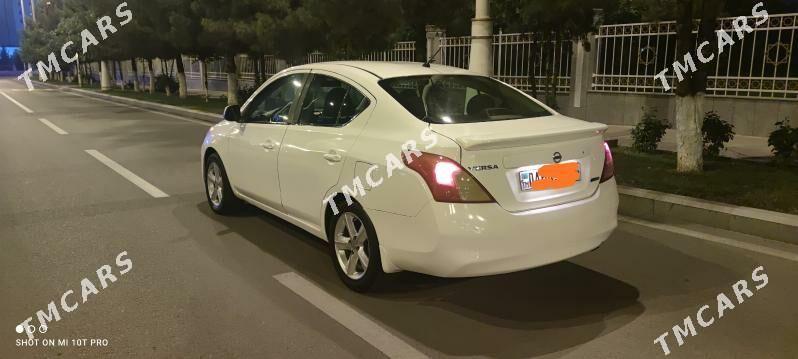 Nissan Versa 2012 - 86 000 TMT - Ашхабад - img 3