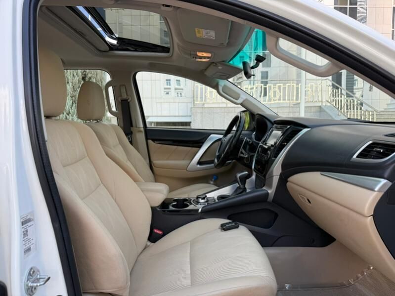 Mitsubishi Montero Sport 2019 - 370 000 TMT - Aşgabat - img 8