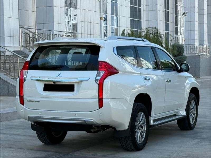 Mitsubishi Montero Sport 2019 - 370 000 TMT - Aşgabat - img 4