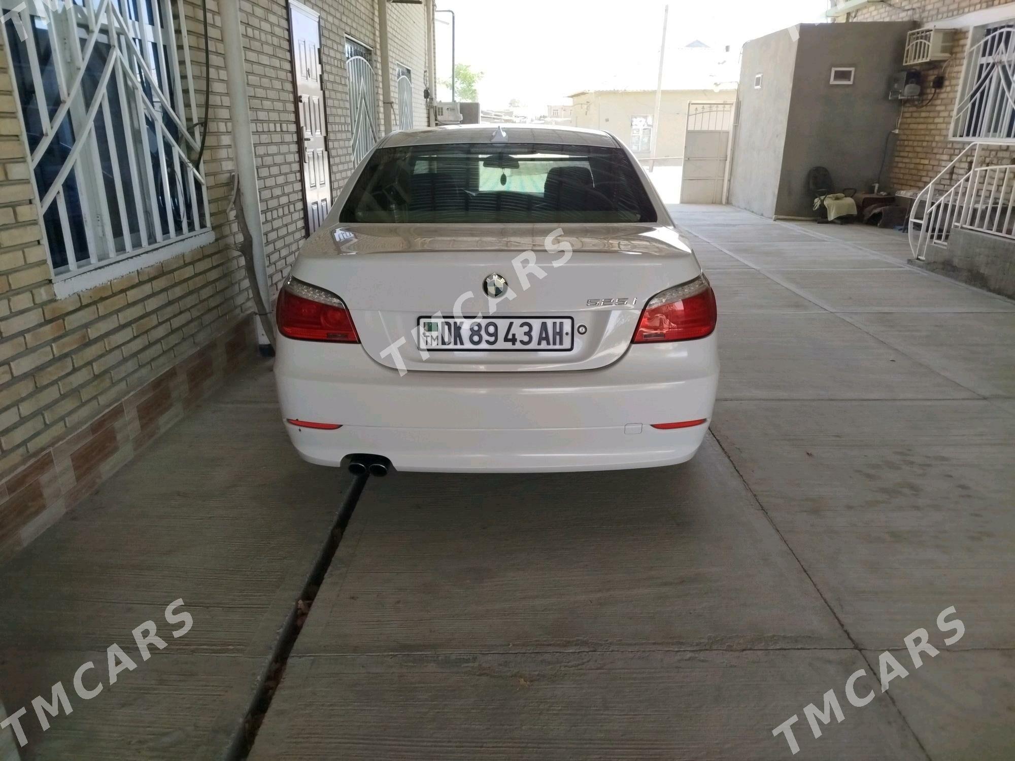 BMW 525 2008 - 165 000 TMT - Бахарден - img 2