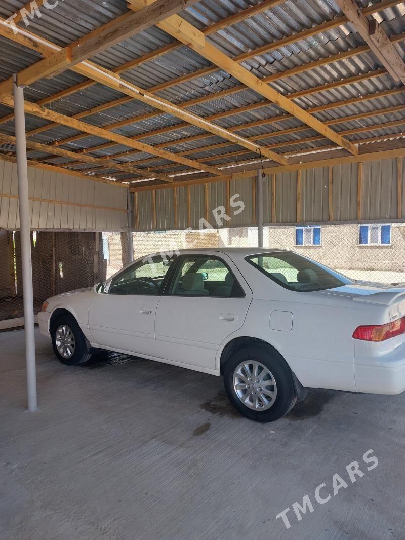 Toyota Camry 2000 - 150 000 TMT - Кёнеургенч - img 3