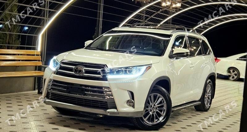 Toyota Highlander 2018 - 510 000 TMT - Дашогуз - img 9