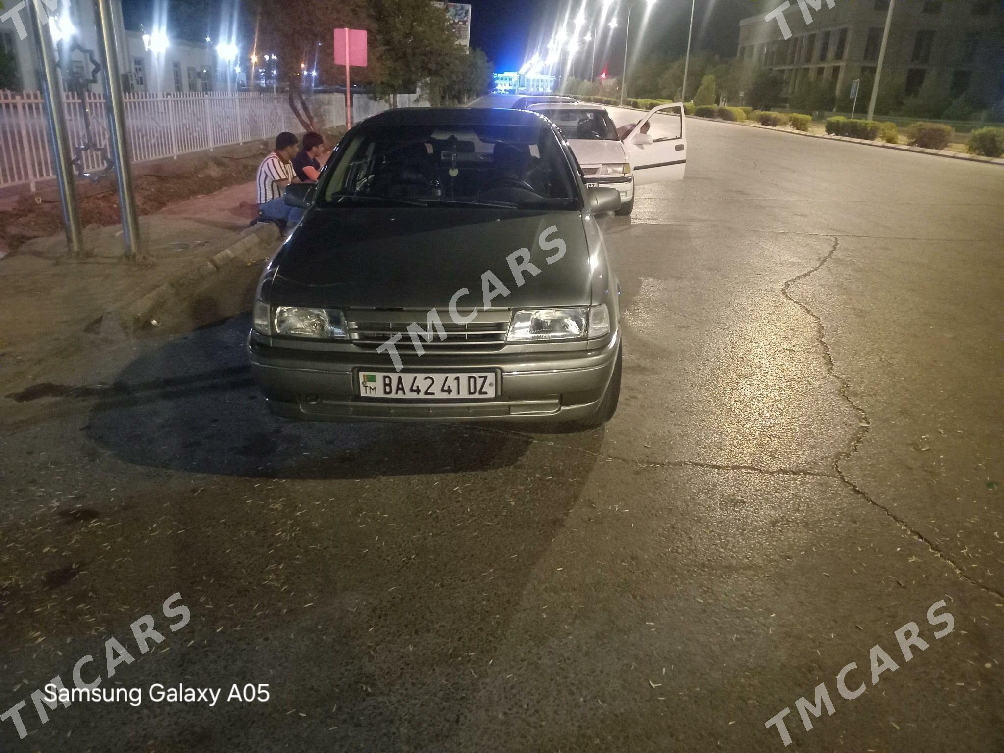 Opel Vectra 1992 - 32 000 TMT - Дашогуз - img 5