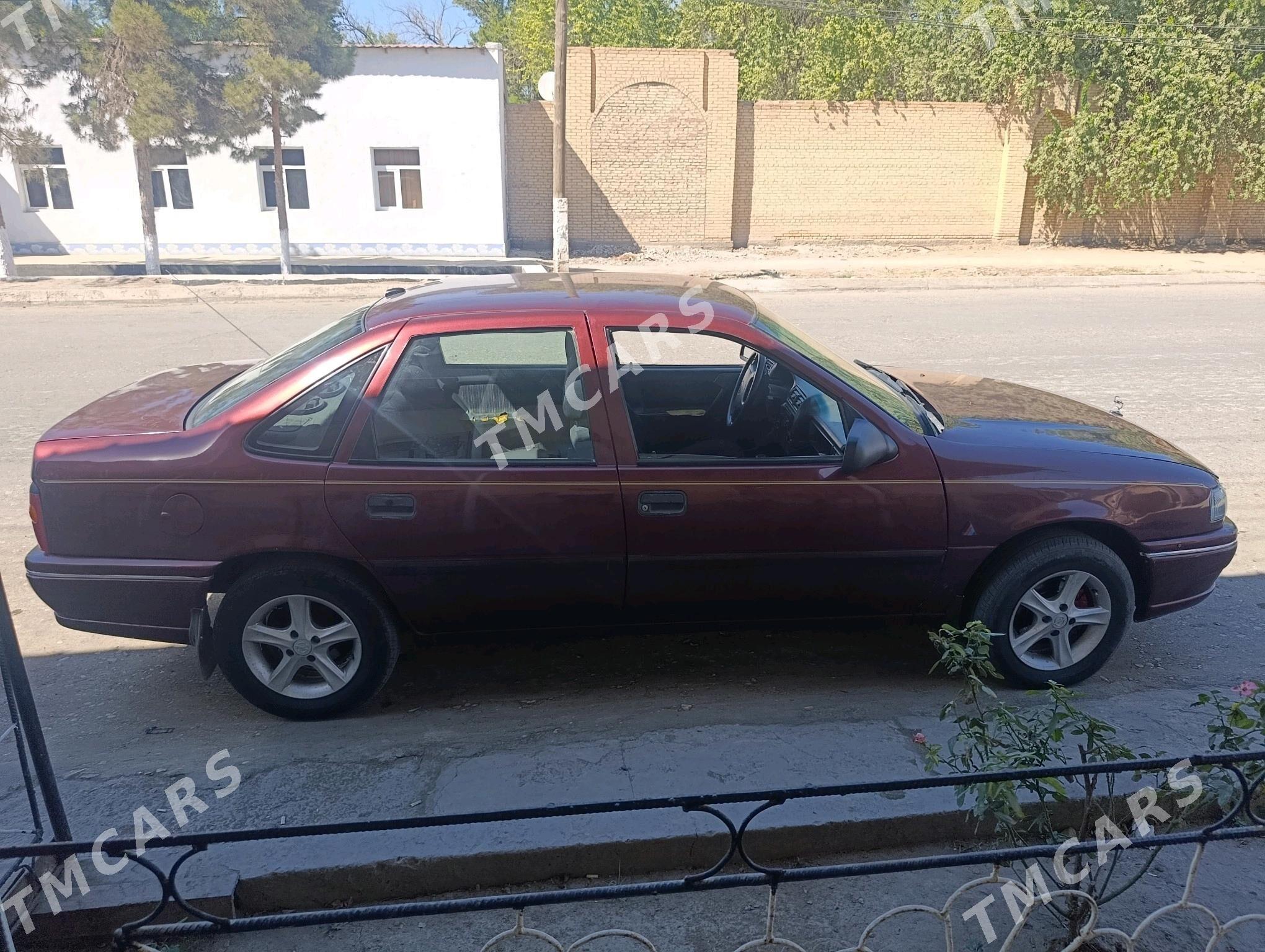 Opel Vectra 1994 - 40 000 TMT - Dänew - img 6