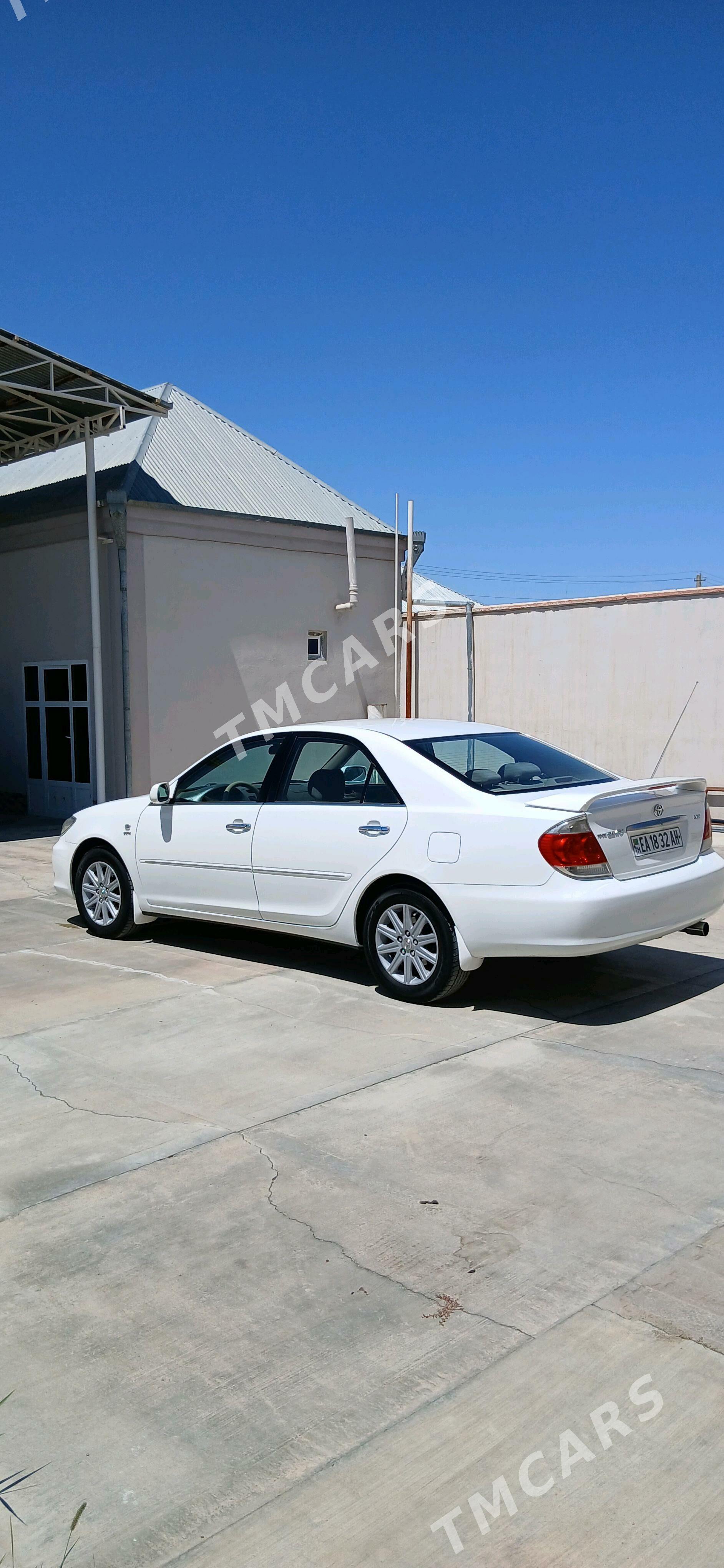 Toyota Camry 2004 - 170 000 TMT - Бахарден - img 3