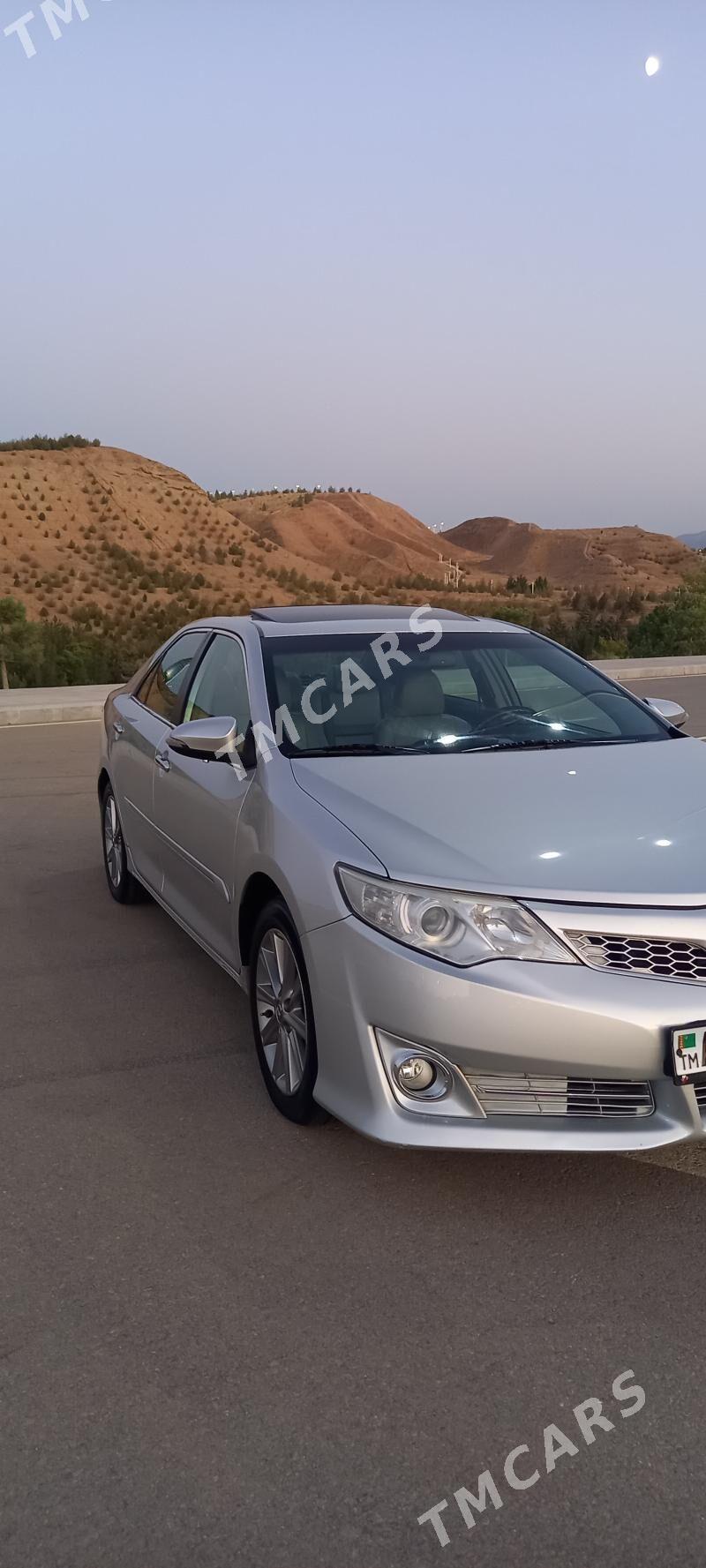 Toyota Camry 2012 - 255 000 TMT - Ашхабад - img 2
