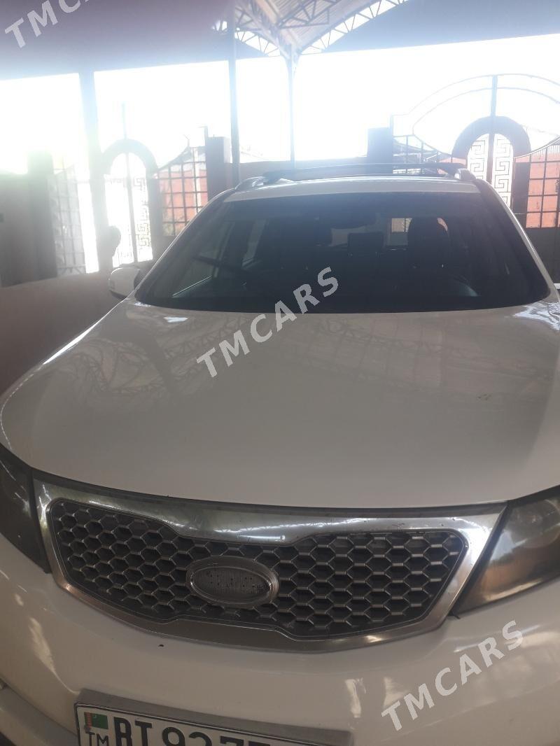 Kia Sorento 2011 - 190 000 TMT - Гёкдже - img 4
