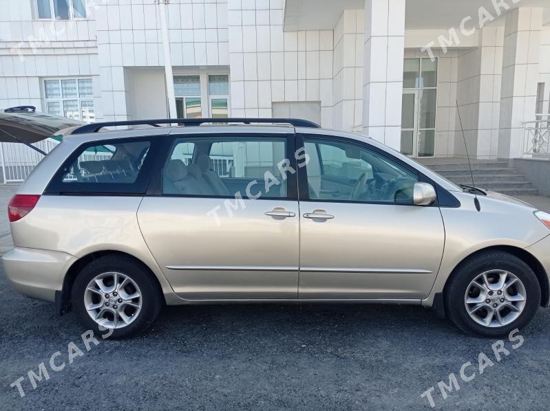 Toyota Sienna 2004 - 240 000 TMT - Бахарден - img 6