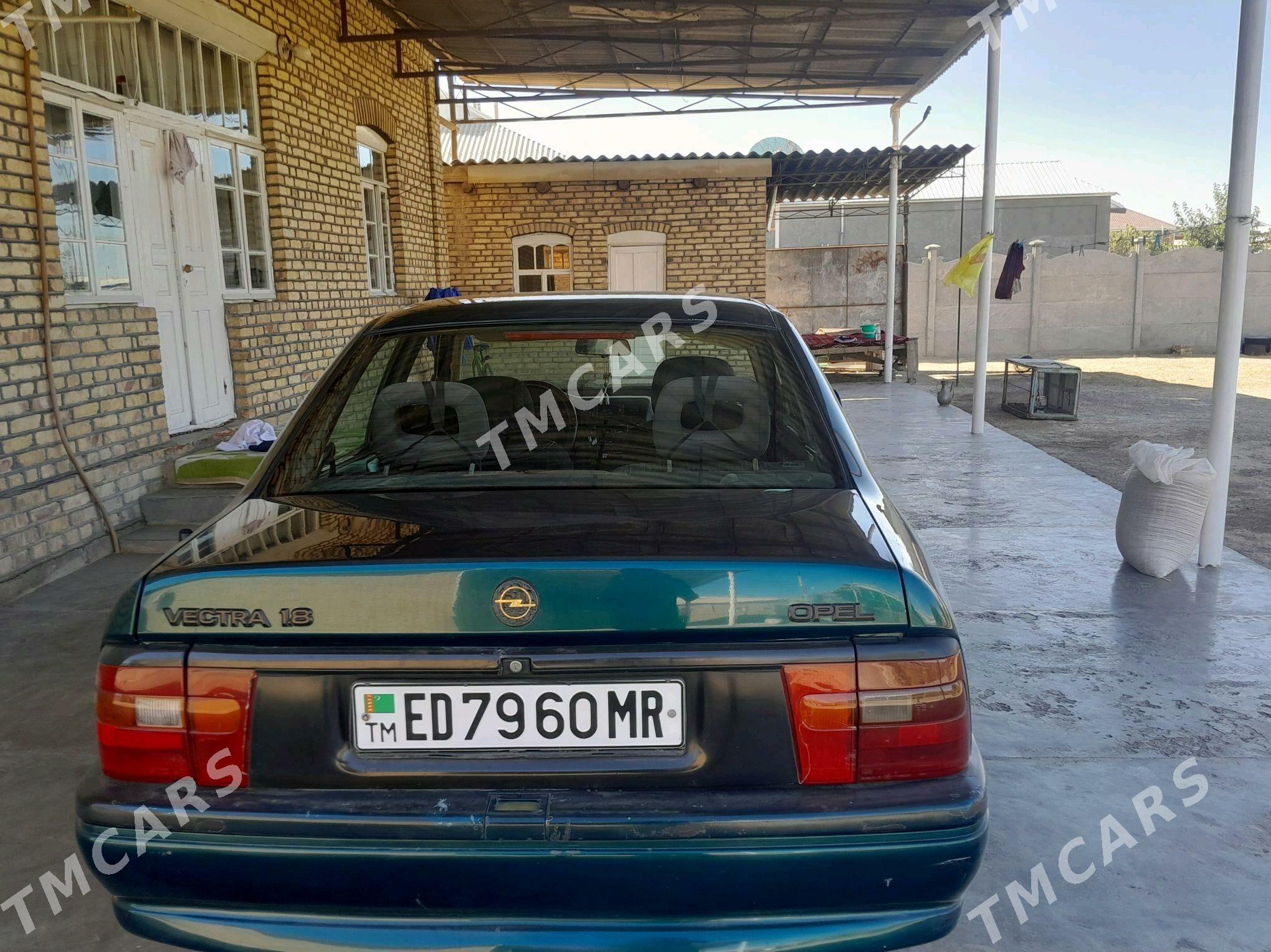 Opel Vectra 1994 - 50 000 TMT - Мары - img 4