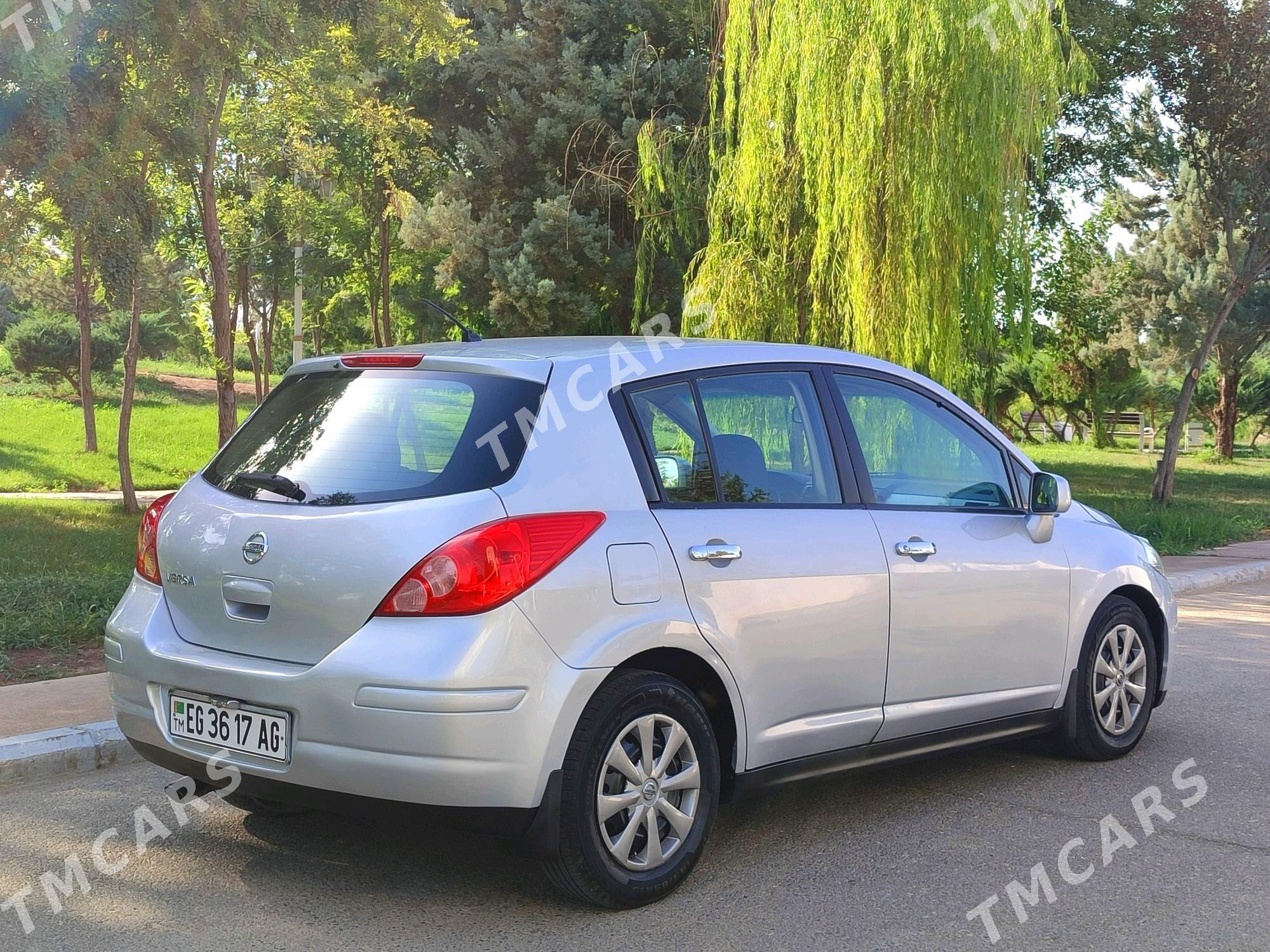 Nissan Versa 2011 - 120 000 TMT - Ашхабад - img 4