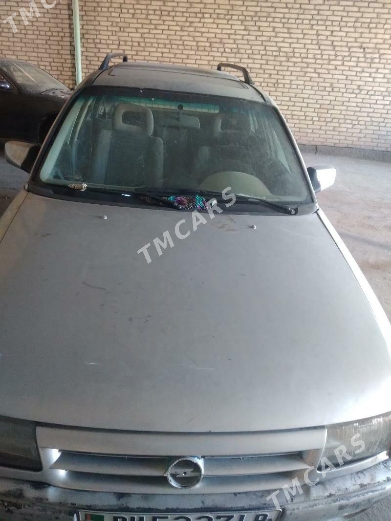 Opel Astra 1992 - 35 000 TMT - Çärjew - img 2