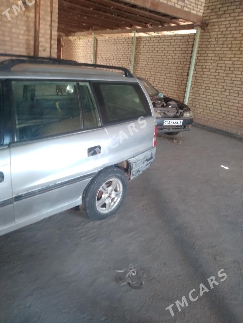 Opel Astra 1992 - 35 000 TMT - Çärjew - img 5