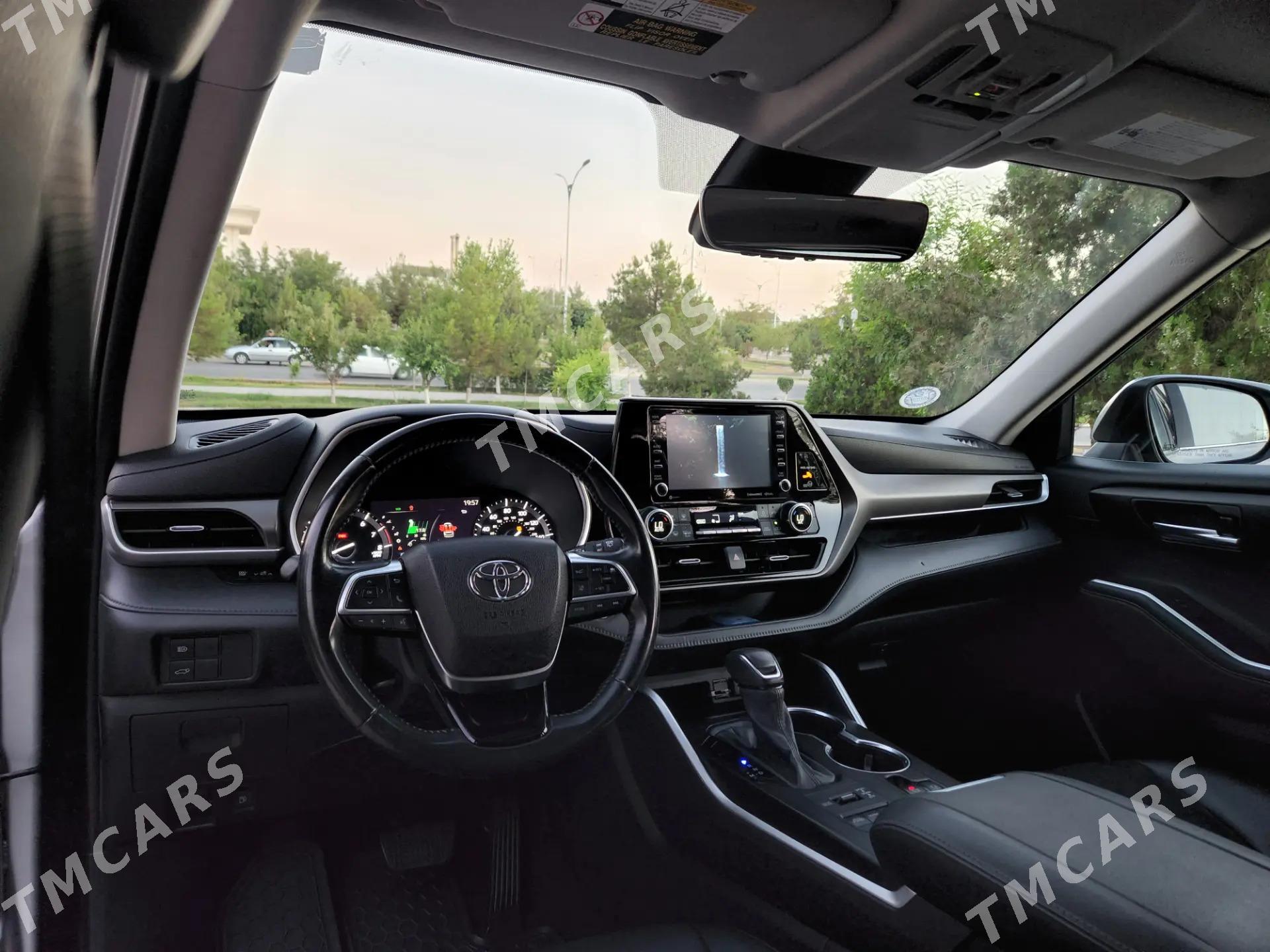 Toyota Highlander 2021 - 550 000 TMT - Туркменабат - img 2