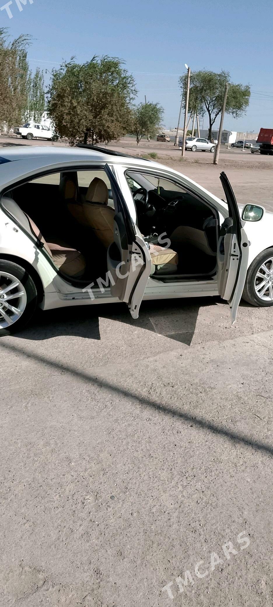 Lexus ES 350 2009 - 200 000 TMT - Гурбансолтан Едже - img 6